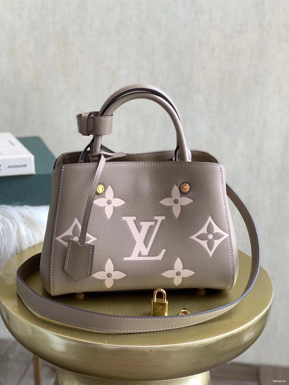 LOUIS MONTAIGNE BB VUITTON 1229